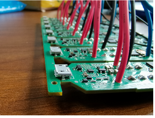 The rear component blocks the V slot